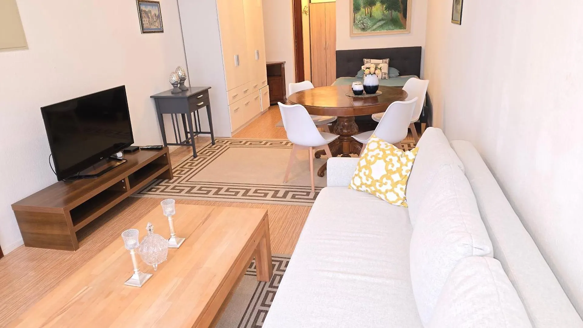 Studio Apartment location